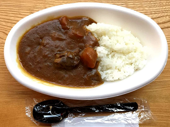 写真：カレーライス